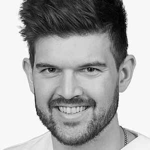 [Translate to Deutsch (Schweiz):] Portraitbild des Referenten in schwarz-weiß, PD Dr. med. dent. Jean-Claude Imber