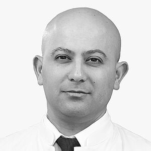 Camlog Veranstaltung Referent Facharzt für Mund-, Kiefer- und Gesichtschirurgie Keyvan Sagheb Camlog Veranstaltung Referent Facharzt für Mund-, Kiefer- und Gesichtschirurgie Keyvan Sagheb