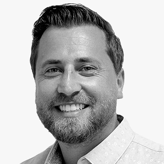 [Translate to Deutsch (Schweiz):] Portraitbild des Referenten in schwarz-weiß, Matthias Kipp