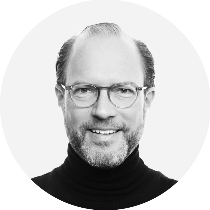 Portraitbild des Referenten in schwarz-weiß, Dr. Marquardt